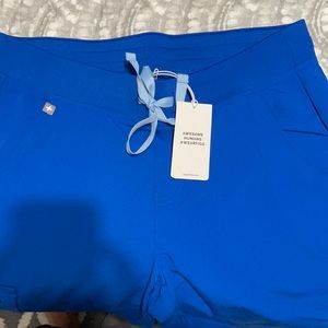 New with tags Figs Zamora Jogger Scrubs